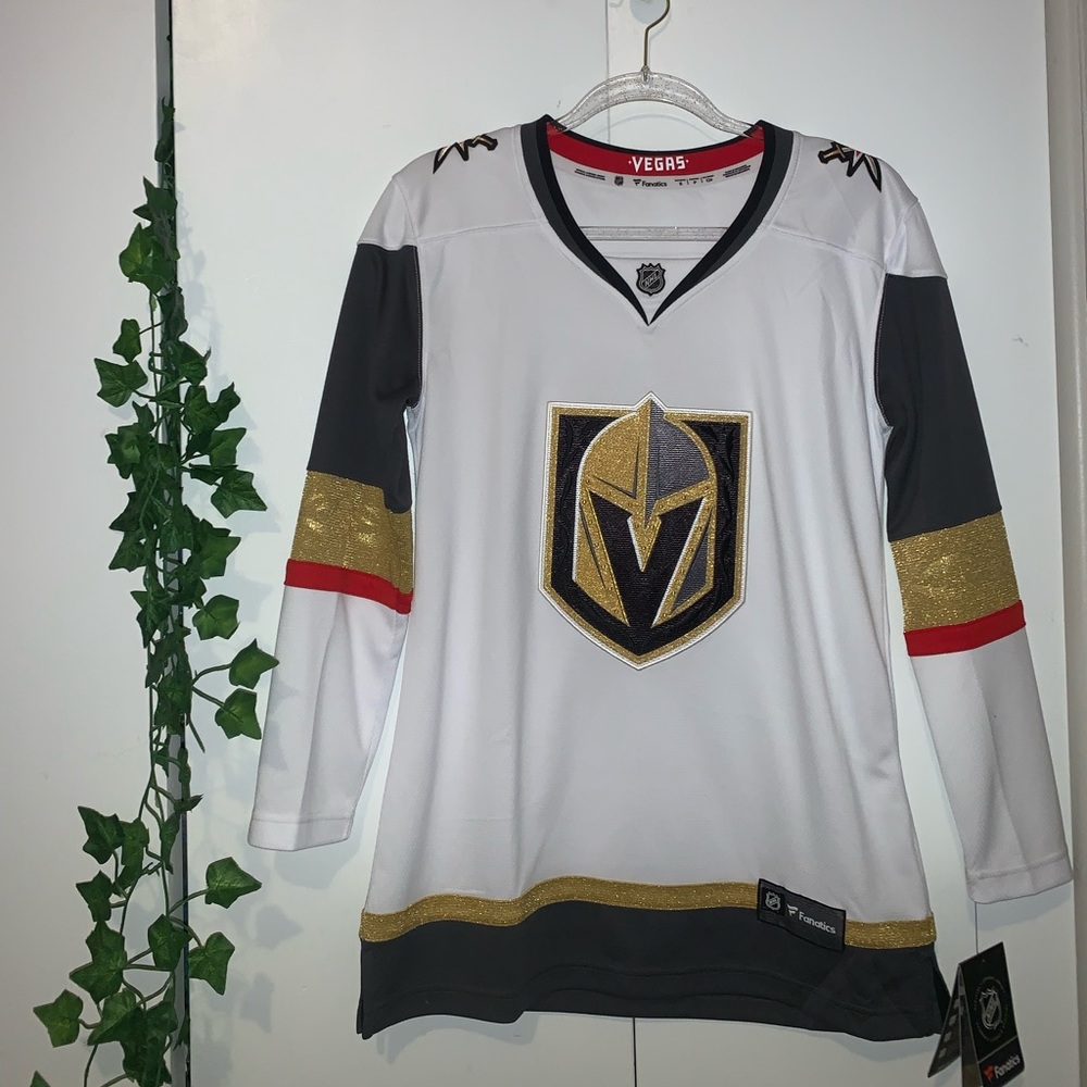 Never worn Las Vegas knights jersey